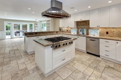 2924 Catalpa St, Newport Beach, CA 92660 - photo 7