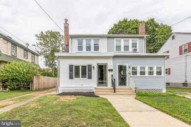 133 E Roland Rd, Brookhaven, PA 19015 - photo 3