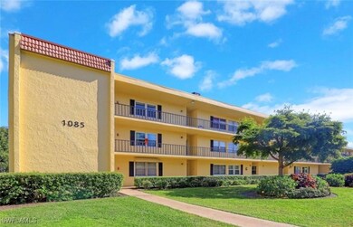 1085 Forest Lakes Dr unit 8106, Naples, FL 34105 - photo 2