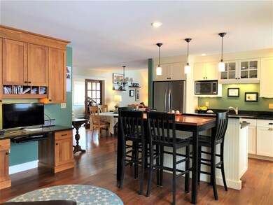 684 Farmer Dr, Saint Johnsbury, VT 05819 - photo 2