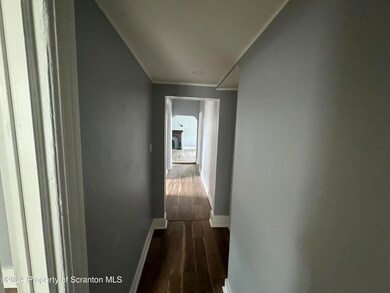 1521 Jackson St unit 1, Scranton, PA 18504 - photo 5