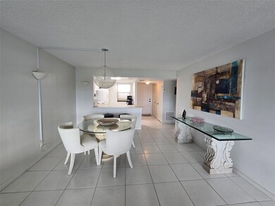 The Waterbury unit 705, Pompano Beach, FL 33062 - photo 4