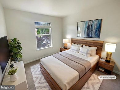 13123 Copper Brook Way, Herndon, VA 20171 - photo 4