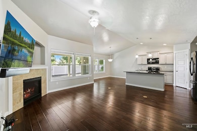 16443 N Golfview Ct, Nampa, ID 83687 - photo 6