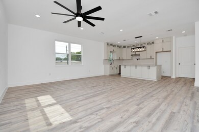 4511 Lelay Cir, Houston, TX 77022 - photo 4