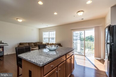 3015 Chesapeake Dr, Dumfries, VA 22026 - photo 3