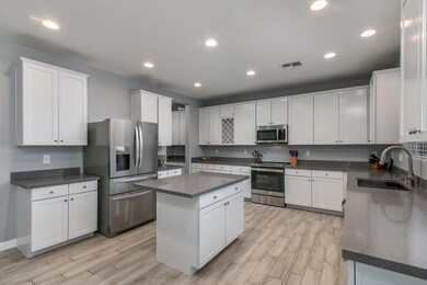 6) KITCHEN