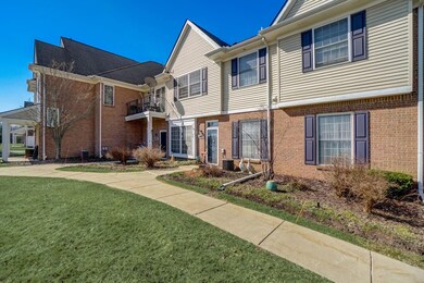 4-web-or-mls-Kneeland Cir-002