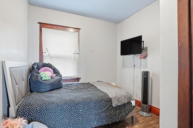 1036 Columbia St, Waterloo, IA 50703 - photo 7