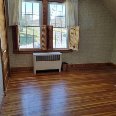 40 West St, Ludlow, MA 01056 - photo 6