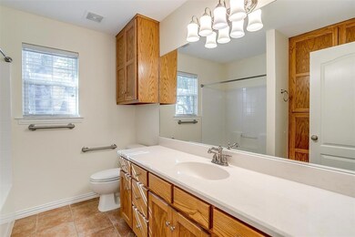 3234 Crossbridge Cir, Granbury, TX 76049 - photo 5