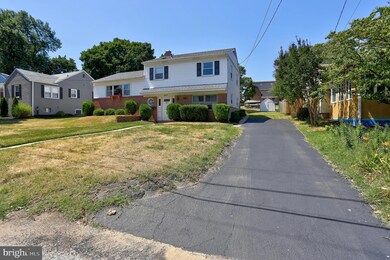 8434 Bay Dr, Pasadena, MD 21122 - photo 2