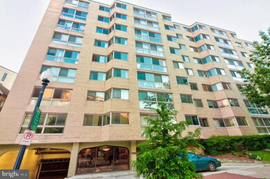 Jefferson House unit 713, Washington, DC 20037 - photo 2