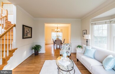 1310 Stable Farm Ct, Reston, VA 20194 - photo 4