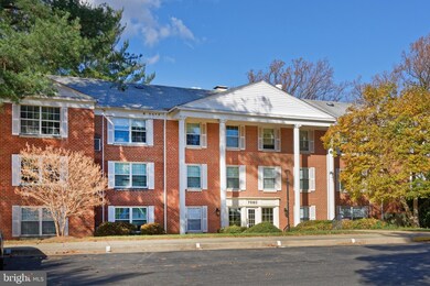 7680 Tremayne Place unit 308, McLean, VA 22102 - photo 2