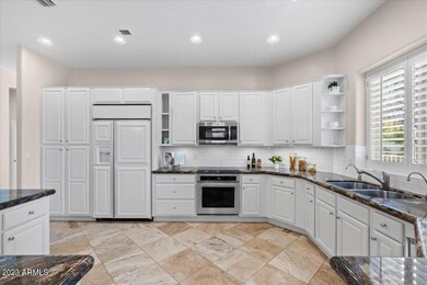 07-Kitchen