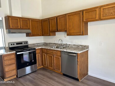 534 E Oraibi Dr, Phoenix, AZ 85024 - photo 3