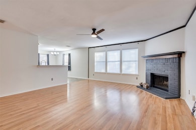 2614 Hidden Valley Dr, McKinney, TX 75071 - photo 4