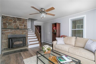 44 Lake View Dr, Chepachet, RI 02814 - photo 4