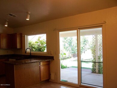 Kitchen Family Room