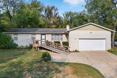 4568 Krancz Dr, Norton, OH 44203 - photo 2