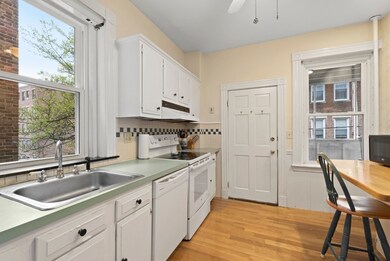 1896 Beacon St unit 2, Brookline, MA 02445 - photo 6