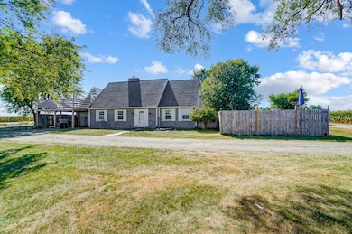 3860 Horseshoe Bend Rd, Troy, OH 45373 - photo 2