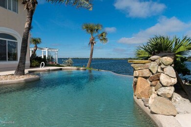 Pool 2