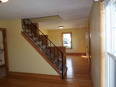603 Calef Rd, Manchester, NH 03103 - photo 3