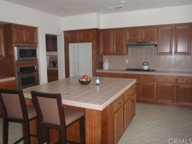 7214 Midnight Rose Cir, Corona, CA 92880 - photo 2