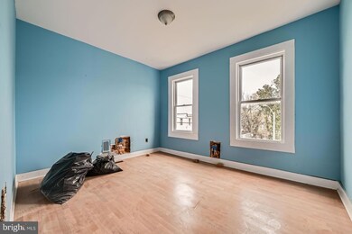 1110 N Dukeland St, Baltimore, MD 21216 - photo 6
