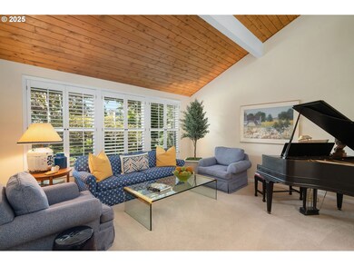 11330 SW Lynnvale Dr, Portland, OR 97225 - photo 5