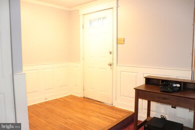 526 Maple Glen Cir, Pottstown, PA 19464 - photo 3