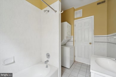 519 S 17th St unit 3, Philadelphia, PA 19146 - photo 5