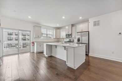 KitchentoDeck