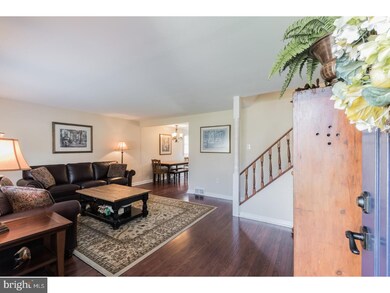 7 Sandy Ln, Malvern, PA 19355 - photo 2