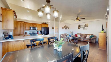 471 E 40 S, Parowan, UT 84761 - photo 4