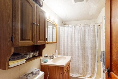 72 - 74 Bay State Rd, Quincy, MA 02171 - photo 7