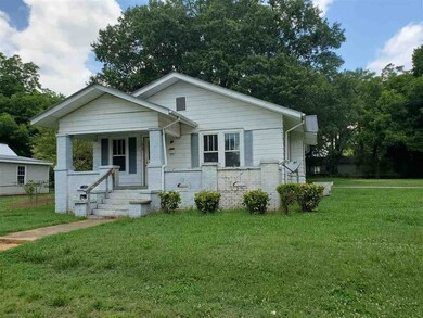 414 W 4th St, Siler City, NC 27344 - photo 2