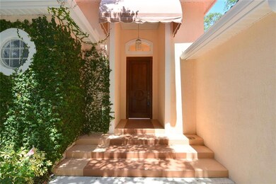 COURTYARD ENTRY