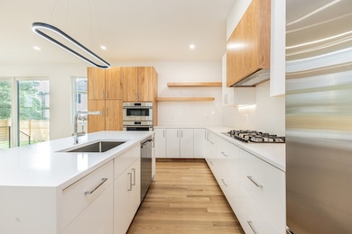 93 Griswold St unit 93, Cambridge, MA 02138 - photo 7