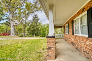 Front porch to side yard