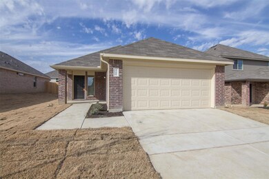 1706 Bobolink Dr, Ennis, TX 75119 - photo 2
