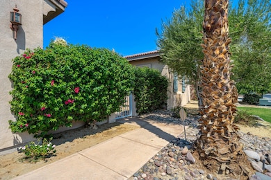 7-web-or-mls-AAEsplanade_OPMG_0825_007