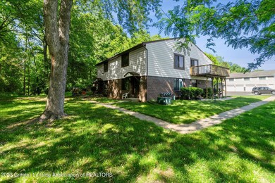 3940 Hunters Ridge Dr unit 3, Lansing, MI 48911 - photo 4