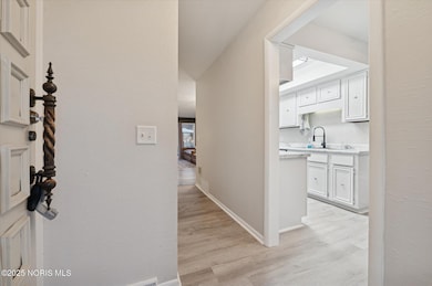 5212 Regency Dr, Toledo, OH 43615 - photo 7