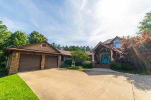 750 Wolf Springs Rd, Harrison, AR 72601 - photo 2