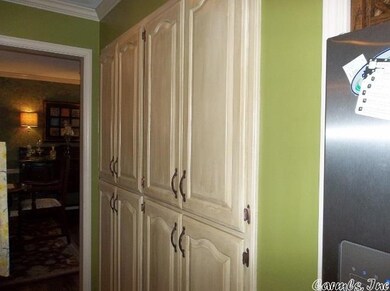 Lots of Extra built in Storage in Kitchen!