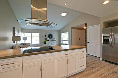 Kitchen 4