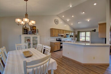 DSC_8277_78_79_80_81Interior01